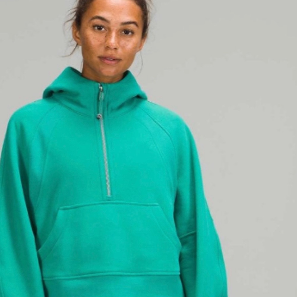 Lululemon Oversize Scuba. M/L